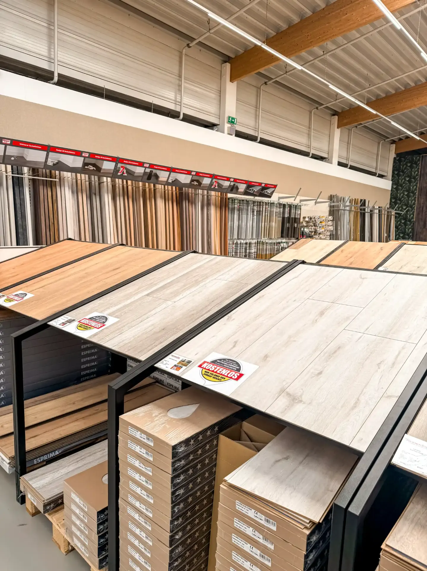 Laminat & Vinyl in zahllosen Dekoren